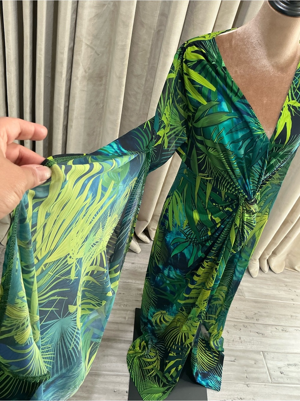 VENUS Green Tropical Leaf Wrap Maxi Dress - Picture 4 of 7